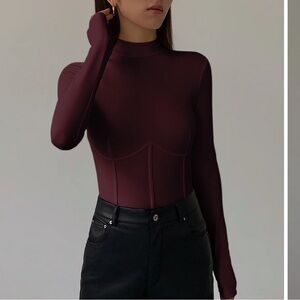 NWT Mock Neck Piping Burgundy Slim T-Shirt by Commense- Large